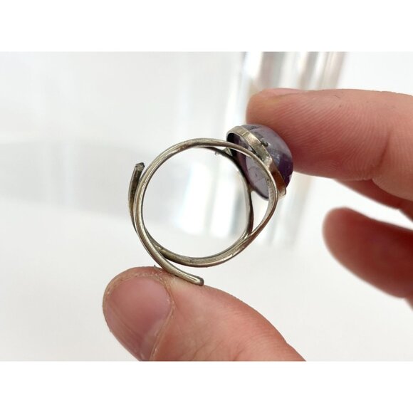 Domed Amethyst Semi-Precious Silver Adjustable Southwest Vintage Ring - sz 8 - Picture 5 of 9